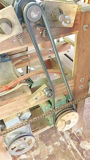 Itaod nato ang Bellt,and then Test Run👍🏻 #woodwork #woodworking #diy #furniture | Jufil Saren