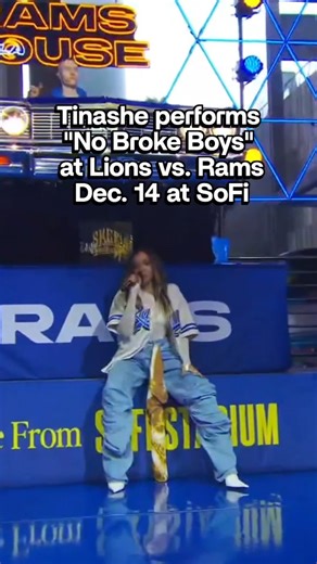 Tinashe performs "No Broke Boys" Disco Lines remix during Q3 of the Lions vs. Rams game last Sunday, Dec. 14, at SoFi. The Rams took home the win, 34-41. The Rams face the Seahawks this Thursday, Dec. 14, in what should be a thriller. Both teams are 11-3, holding the best records in the NFL. 🎥 @tinashenow @rams | LA Weekly