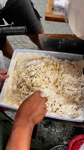 27K views · 96 reactions | Aduk aduk ayam chicken diatas tepung | Evan Media | Facebook