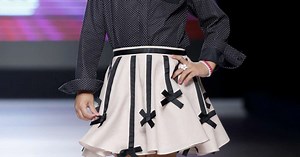 Modelos mirim desfilam no 3º dia de semana de moda de Brasília