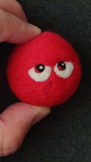 The magic of needle felting 🪡✨