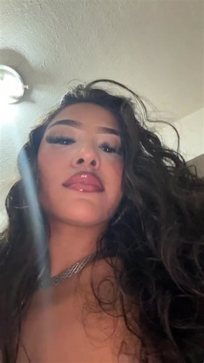 Nassi on Instagram: "Loba"