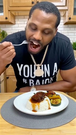 Learn How To Make Money Using Ai Clone #foodie #aivideo #aigenerated #mukbang #foodshorts