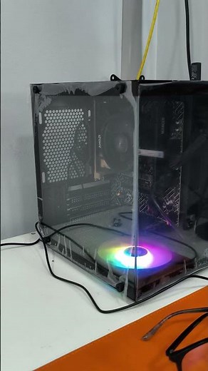 😱 A gaming case for only $75... Is it worth it? (Full video on the channel!)