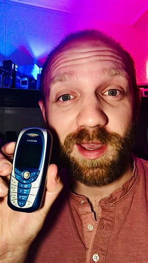 Exploring Vintage Mobile Phones: A Nostalgic Journey