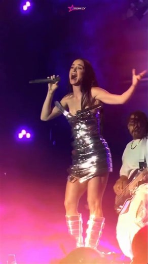 Katy Perry’s Most Fantastic “Roar” Performance #kattyperry #roar #concert #live #music