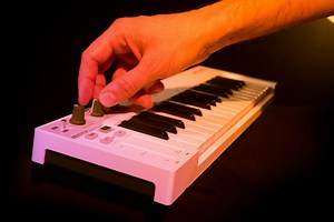 NAMM 2016: Arturia KeyStep Controller & Sequencer