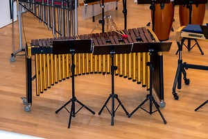 Guía Práctica de Marimba: Historia, Partes, Cómo Tocar, Mantenimiento y Más