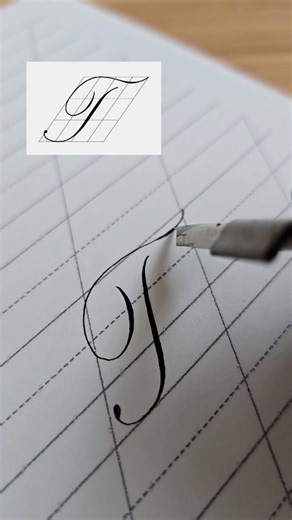 Dawn, Singapore Calligrapher on Instagram: "Copperplate uppercase T. Want to learn how to write the Copperplate alphabet? Check out my digital worksheets, linked in bio! #calligraphy #calligraphylove #calligraphydaily #sgcalligraphy #singapore #singaporecalligraphy #copperplate #copperplatecalligraphy #copperplatepractice #calligraphybeginner #calligraphynewbie #calligraphyworksheets #calligraphyworkshops #calligraphycourses"