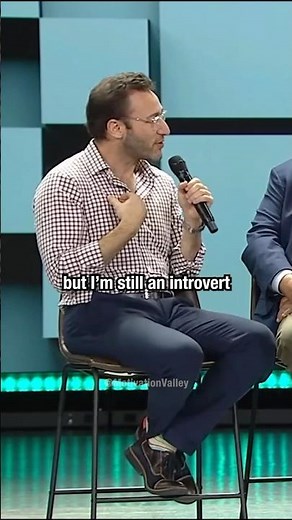 The difference between an extrovert and an introvert