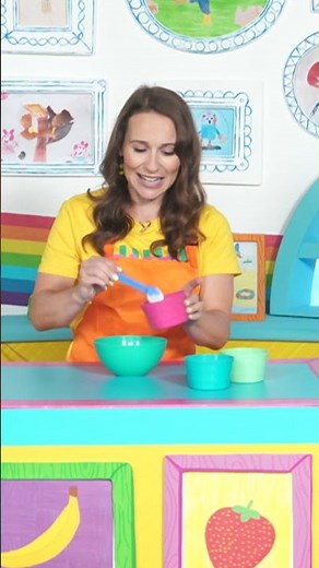 Make a Milkshake! Mess with Jen in the Milkshake! Studio