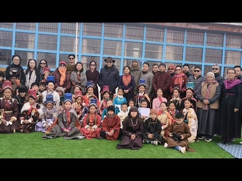 CS visits Ladakh Model School, appreciates Education Deptt for running regular classes in winter 