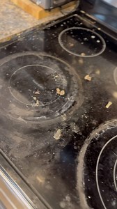 5.8K views · 815 reactions | That’s better ✨ #scrub #cleaningasmr #asmr #kitchenclean #motivation #beforeandafter #cleantok #ovenclean #scrubdaddy #scourdaddy #dawnpowerwash #humpday #wip #cleaning #messy #sahm | Takes a Village Cleaning | Facebook