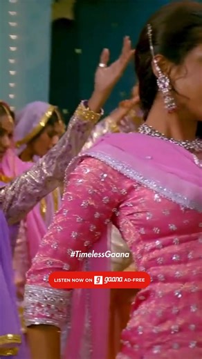 Priyanka ka look 😍 #TimelessGaana | Gaana