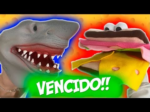 SHARK PUPPET COME QUESO VENCIDO
