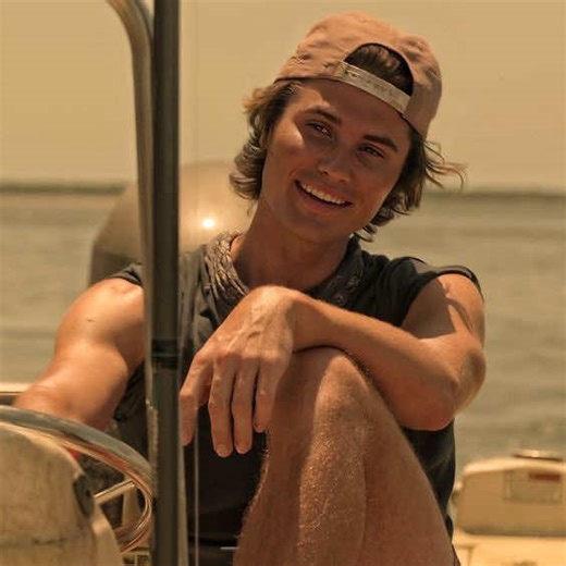 Exploring the Outer Banks Trend with Sarah Cameron