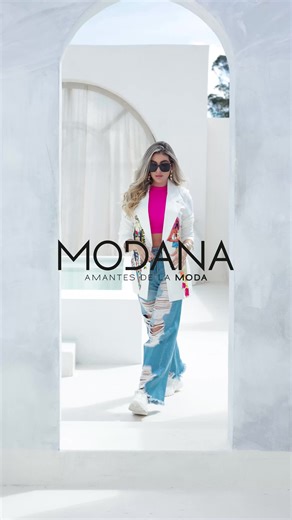 Diseños exclusivos solo en Modana! Amantes de la moda #moda #modafeminina #style #tendencia #gabanes #blazer #jeans #pantalones #ventaspormayor