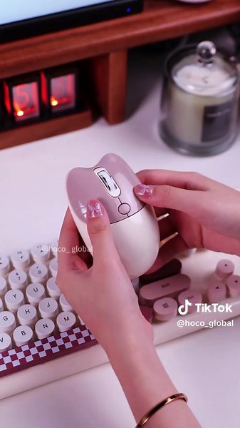 Beige keyboard set, do you like it? 🤩🥰 #hoco #hocozero #hocoofficial #keyboard #wirelessmouse #desksetup #pcsetup #gaming #aesthetic #unboxing #typing #asmr #gift #fyp #tech #foryou