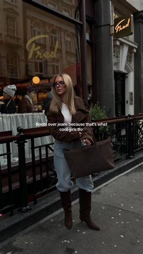 Boots over jeans because that’s what cool girls do #ootd #bootsoverjeans #winterstyle