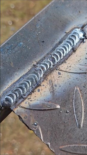 Welding technique for checkered plate on thin square tubes