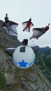 To license this content please click here: https://www.jukinmedia.com/licensing/view/1351493-1?utm_source=RMsocialpost&utm_medium=RMsocialpost | Jukin Copyright Management | Facebook