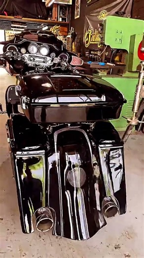Harley Street Glide | Turpack_SSB customs
