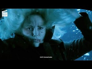 Atomic Blonde: Escape assassins by car HD CLIP
