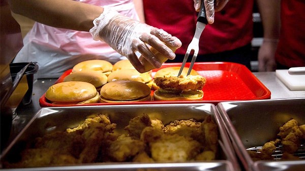Jersey Mike's earns top customer satisfaction score, edging Chick-fil-A for No. 1
