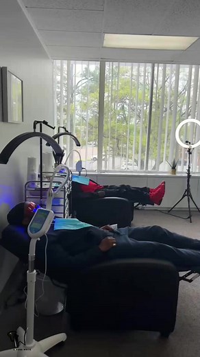 Step into the world of teeth whitening mastery with our Teeth Whitening Training Boot Camp Edition! 💫 Unleash your potential with hands-on training, professional equipment, and expert guidance. Enroll now and save on your journey to a brighter future! 🔗 https://byondwhite.com/training/ols/products/teeth-whitening-training-boot-camp-edition What it includes? 🎓 2-hour intensive course 💼 1-on-1 individual training 🔬 Exam included 🛠️ Professional Teeth Whitening Machine 📘 Training study guide