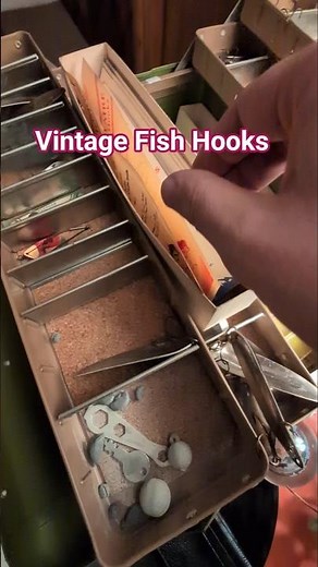 Vintage Fishing Finds: Exploring an Old Tackle Box 🎣