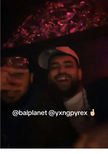 A Day in the Life in London: Vlog with Friends