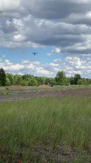 This was my world record „10 backflips in 30 seconds“ #gobigorgohome #fmx #fmxlife #dirtbike #worldrecord #backflip
