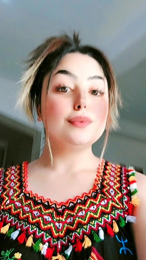 #La belle bella | Bęllã Ĺã Bęllę