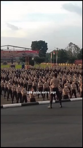 Lagu Polisi Beraksi: Yel-Yel dan Semangat Pasukan