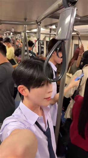 Alpha Personalities: Understanding Social Dynamics