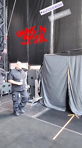 Soundcheck with special guest Slash's son London 🤘🏻 tonight gig #Spain #Madrid 🇪🇸 Cívitas Metropolitano Slash Guns N' Roses #Slash #gunsnroses 📷 Meegan ©️ | Slash Addict