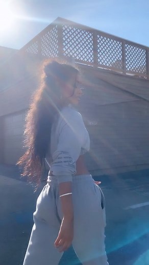 TYLER 🦋 ABRON on Instagram: "Morning strut 😇 Who else woke up feeling grateful af"