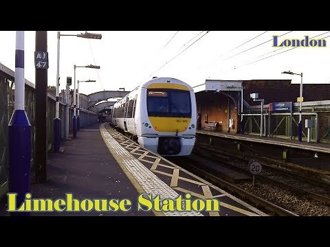 London Limehouse Station | c2c ( British Rail Class 357 )