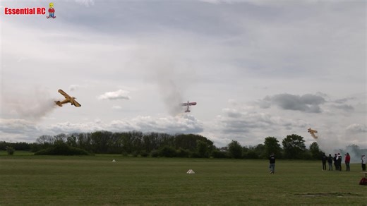 BIG radio controlled CUBS get some hang time ! | Essential RC