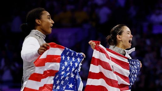 Lee Kiefer, Lauren Scruggs lead U.S. women's foil team to world title