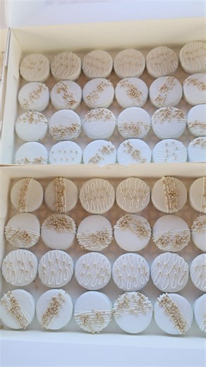 Gorgeous White and Gold Oreo Wedding Treats