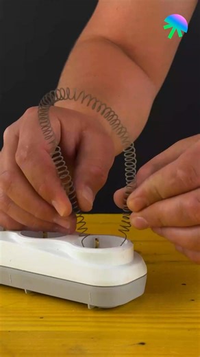 146K views · 110 reactions | Electric Hot Spring in Water Experiment | Magic Hands Creations | Facebook