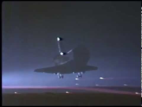 Challenger Night Landing at Edwards AFB