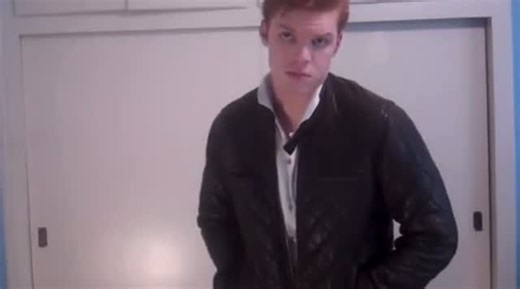 Cameron, Noel & Gallavich Fanpage on Instagram: "Self tape audition of Cameron. Credit to the owner who found it. #cameronmonaghanselftape #cameronmonaghan #cameronmonaghanaudition #iangallagher #gallavich #shameless #woahcam #monaghanmonday #cameronmonaghanfan"