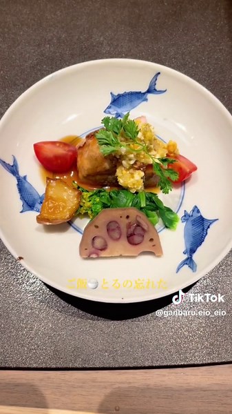 嬉野お泊まりとピエールエルメのアフタヌーンティー