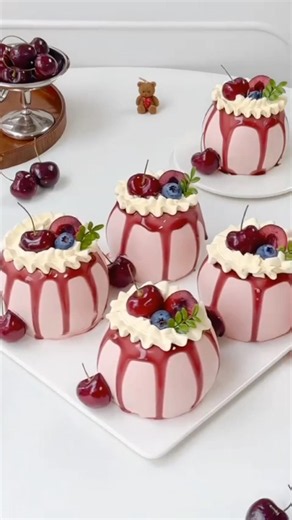 The Most Satisfying Mini Cherry Cake You'll Ever Se