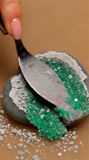 Smoothest jade crushing sounds #asmr #relaxing
