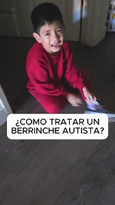 | Aprende a tratar un berrinche autista 👇🏻 Para esto, es importante que como familia sepan establecer límites de conducta a tiempo, ya que ayudar a estos niños a manejar sus frustraciones, hará que no actúen de forma agresiva y violenta en el futuro ante mínimas frustraciones. La educación para los padres y que así puedan responder de forma positiva a estos comportamientos que presentan los niños es crucial. Para que el niño pueda modular un poco más sus comportamientos y sus sentidos, es impo
