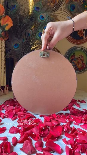 Decor that protects and shine✨ Dm us for custom Artworks and bulk order 9905001043 #evileyedecor #walldecorations #homedécor #lippanart #shippingworldwide✈️🌎 #patnabihar❤️ | Shreya Kumari