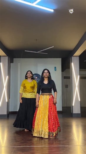 MOVE TO GROOVE DANCE STUDIO | Weekend Workshop vibes 🔥 took the stage and absolutely amazed everyone with the showcase — energy, confidence & flawless moves all in one!... | Instagram